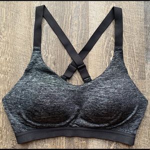 VICTORIA’S SECRET Sports Bra